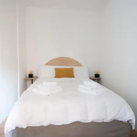 Urban Retreat - Ambrogiohost Апартаменты